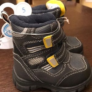 Boys toddler boots